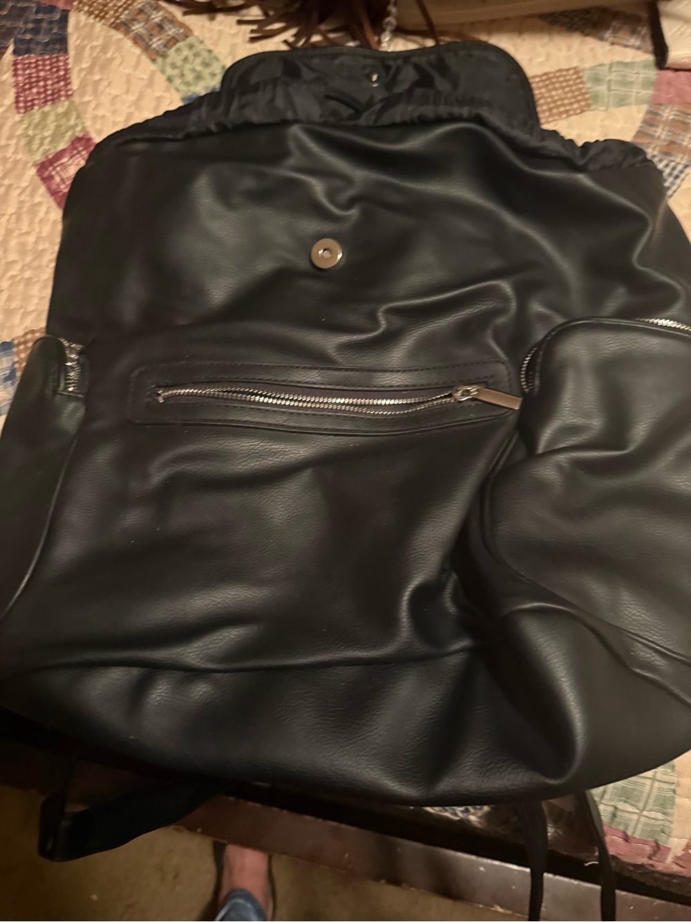 Source Unknown Black Faux Leather Women's Backpack with Front Zip Pocket